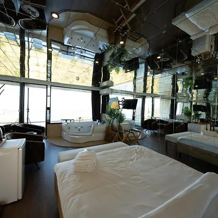 Sapanca Paradise Hotel *